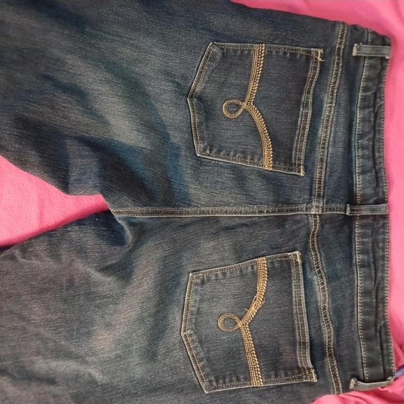 Lee Midrise Jeans - Picture 6 of 8